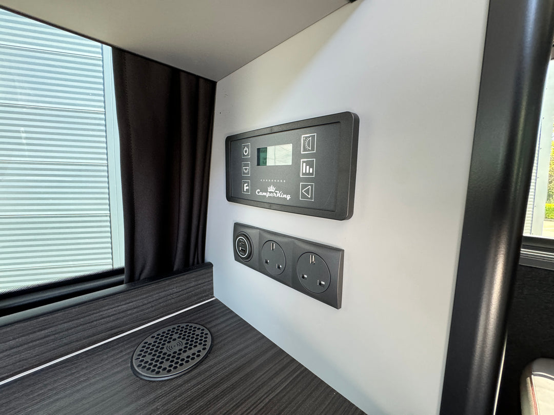 Volkswagen Transporter Sportline Black Edition Campervan