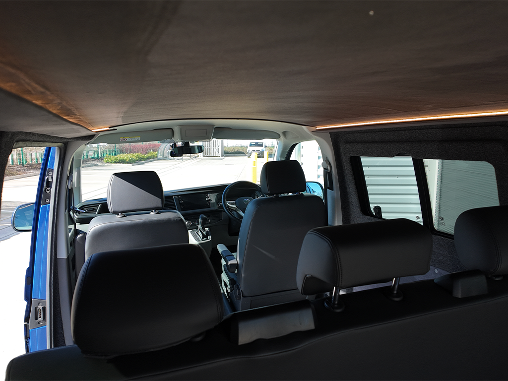 Volkswagen Transporter 2.0 TDI T30 Highline Panel Van 5dr Diesel DSG FWD SWB Euro 6 (s/s) (150 ps)