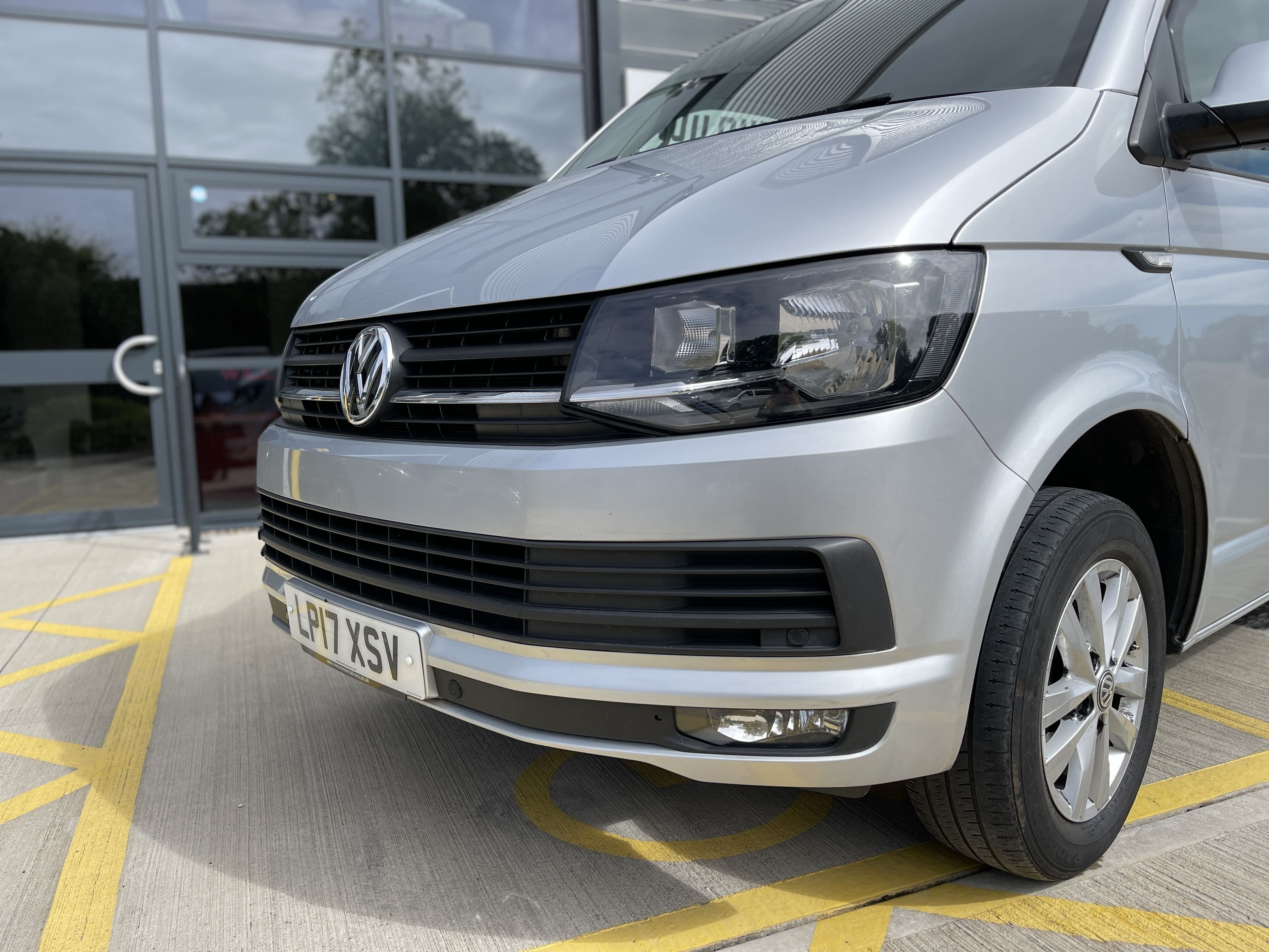 Volkswagen Transporter | 2.0 TDI T30 BlueMotion Tech Highline Panel Van 5dr Diesel Manual FWD LWB Euro 6 (s/s) (102 ps)