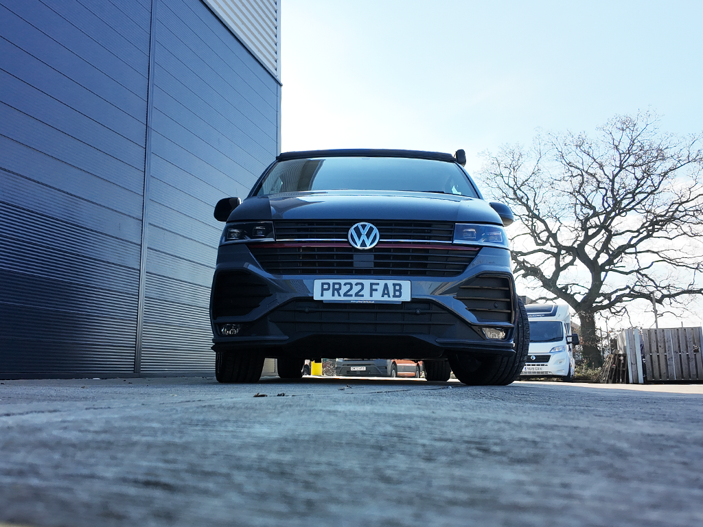 Volkswagen Transporter Sportline Black Edition Campervan