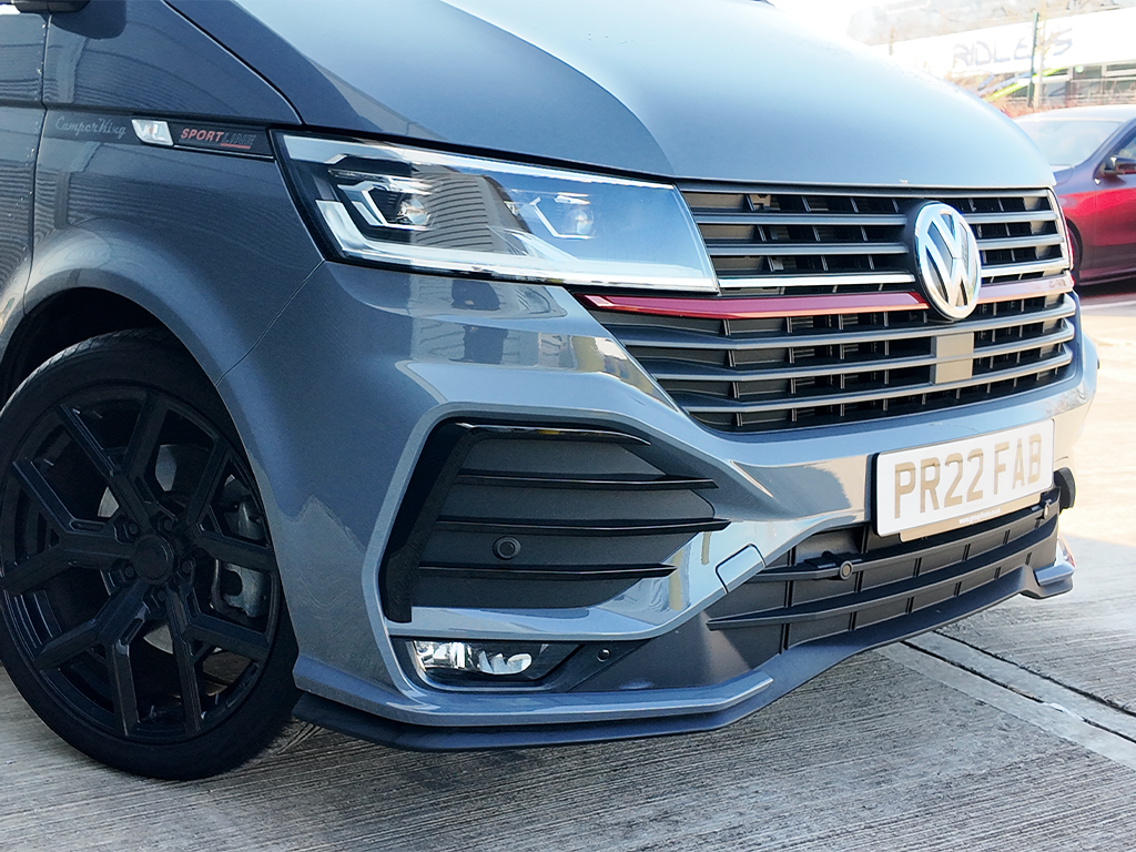 Volkswagen Transporter Sportline Black Edition Campervan
