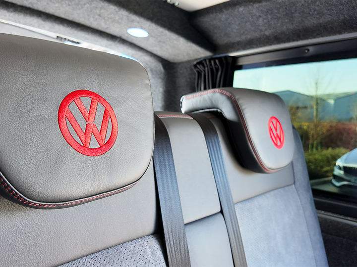 Volkswagen Transporter Sportline Black Edition Campervan