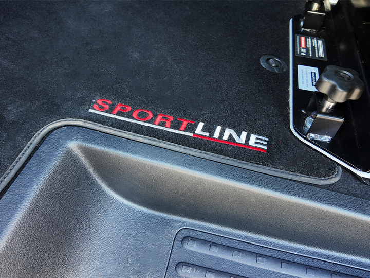 Volkswagen Transporter Sportline Black Edition Campervan