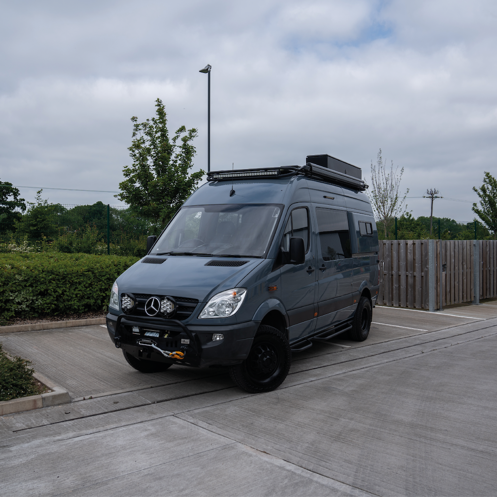 Off Grid Mercedes Sprinter Lwb Camper Mercedes Sprinter 311