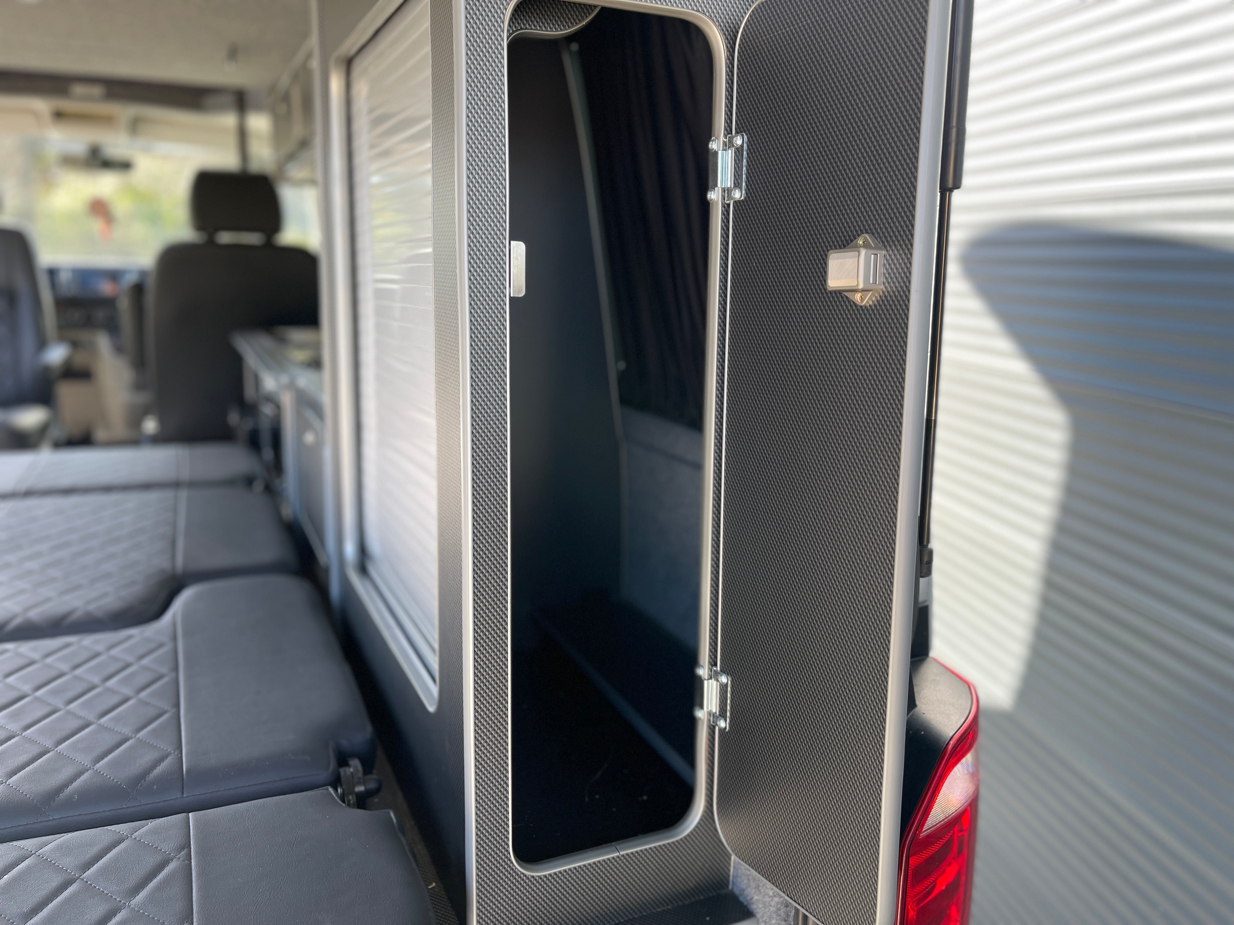 VE18LDL 2.0 BiTDI T32 Highline 5dr Diesel DSG 4Motion SWB Euro 6 (204 ps)