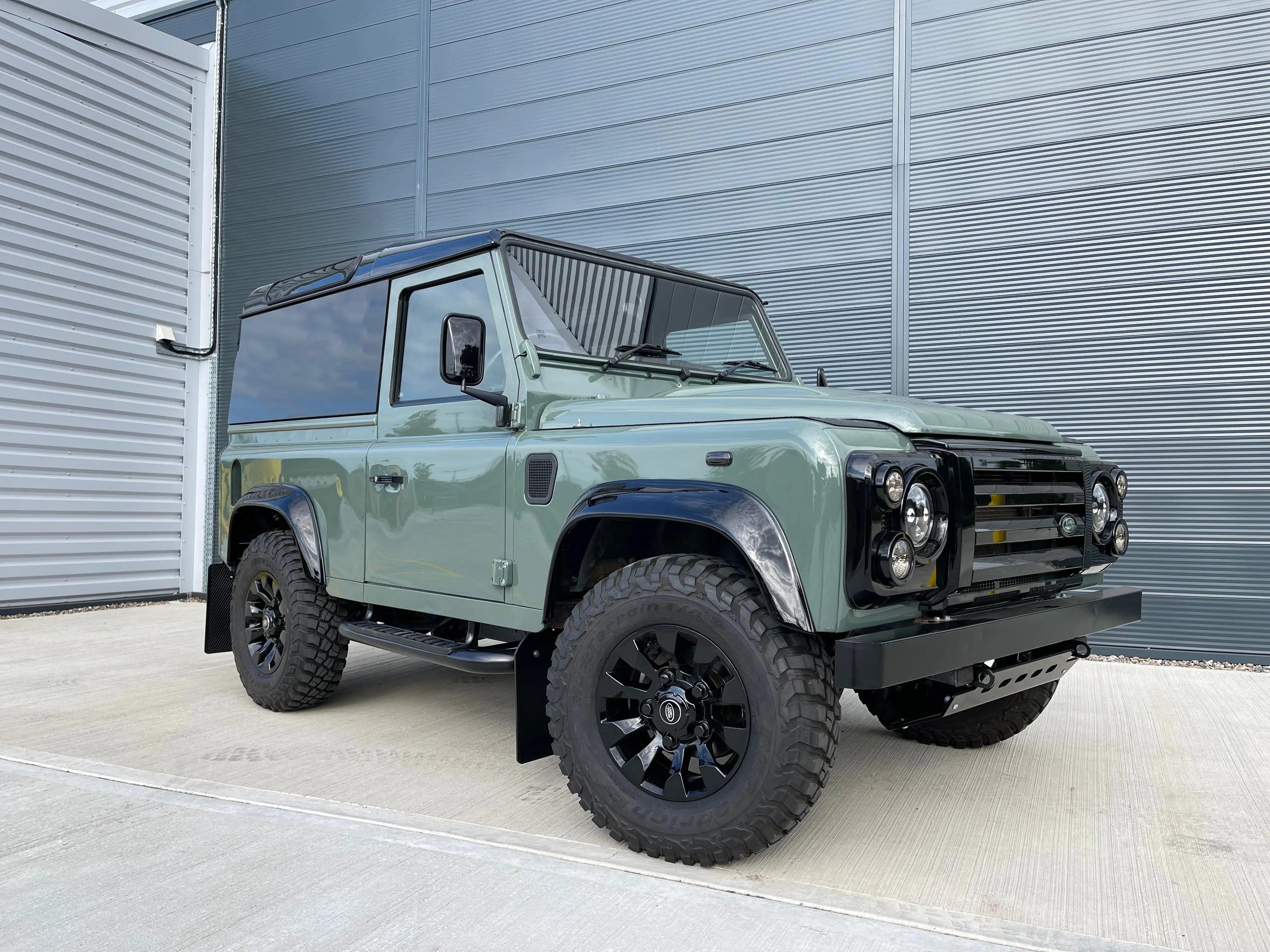 Land Rover Defender 90 | OE65PVA SUV (2006 - 2016) 2.2 TDCi Hard Top 3dr Diesel Manual 4WD SWB Euro 5 (122 ps) Wildworx | Campervan Conversions, Sales & Accessories Wildworx | Campervan Conversions, Sales & Accessories