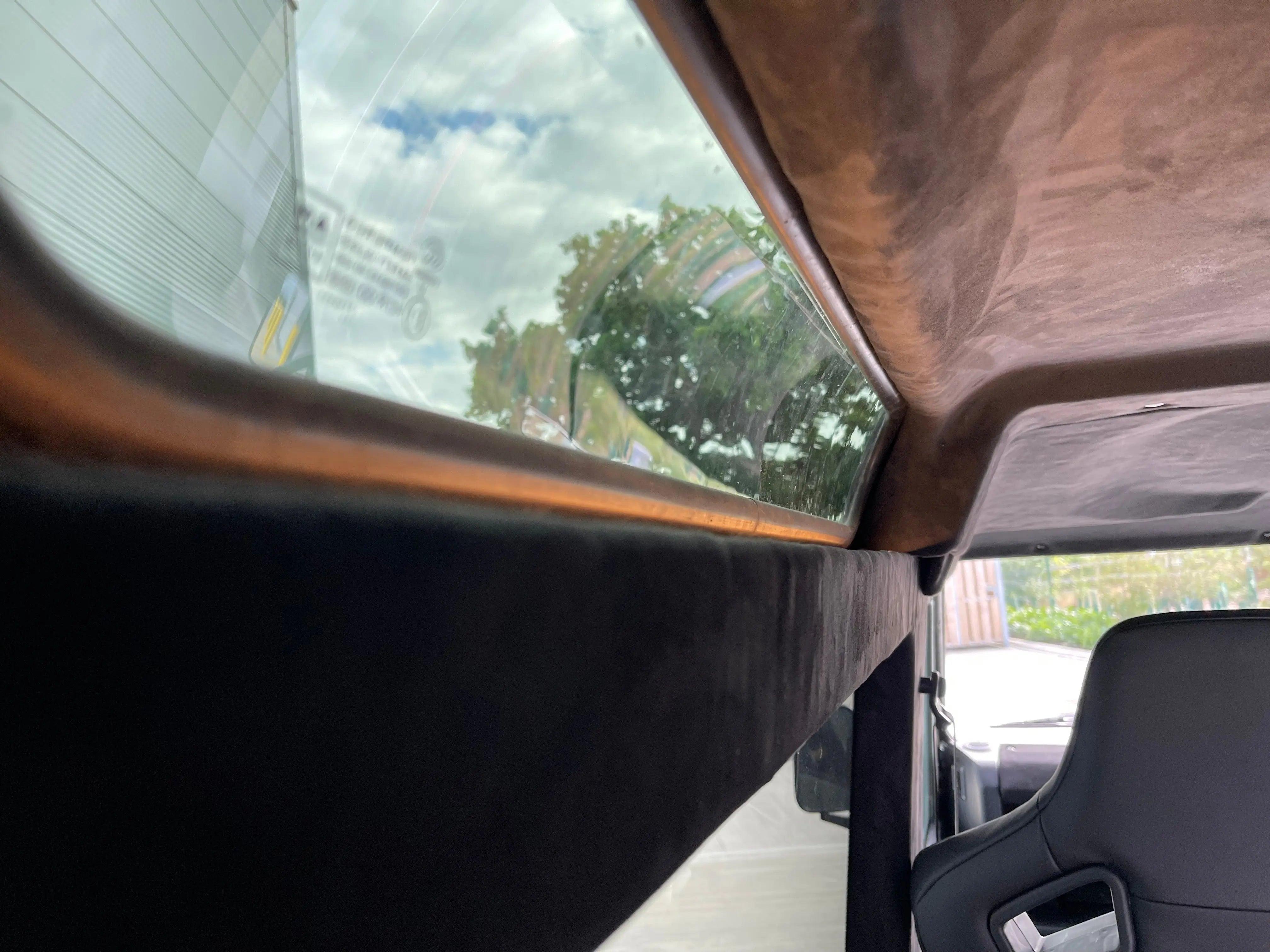 Land Rover Defender 90 | OE65PVA SUV (2006 - 2016) 2.2 TDCi Hard Top 3dr Diesel Manual 4WD SWB Euro 5 (122 ps) Wildworx | Campervan Conversions, Sales & Accessories Wildworx | Campervan Conversions, Sales & Accessories