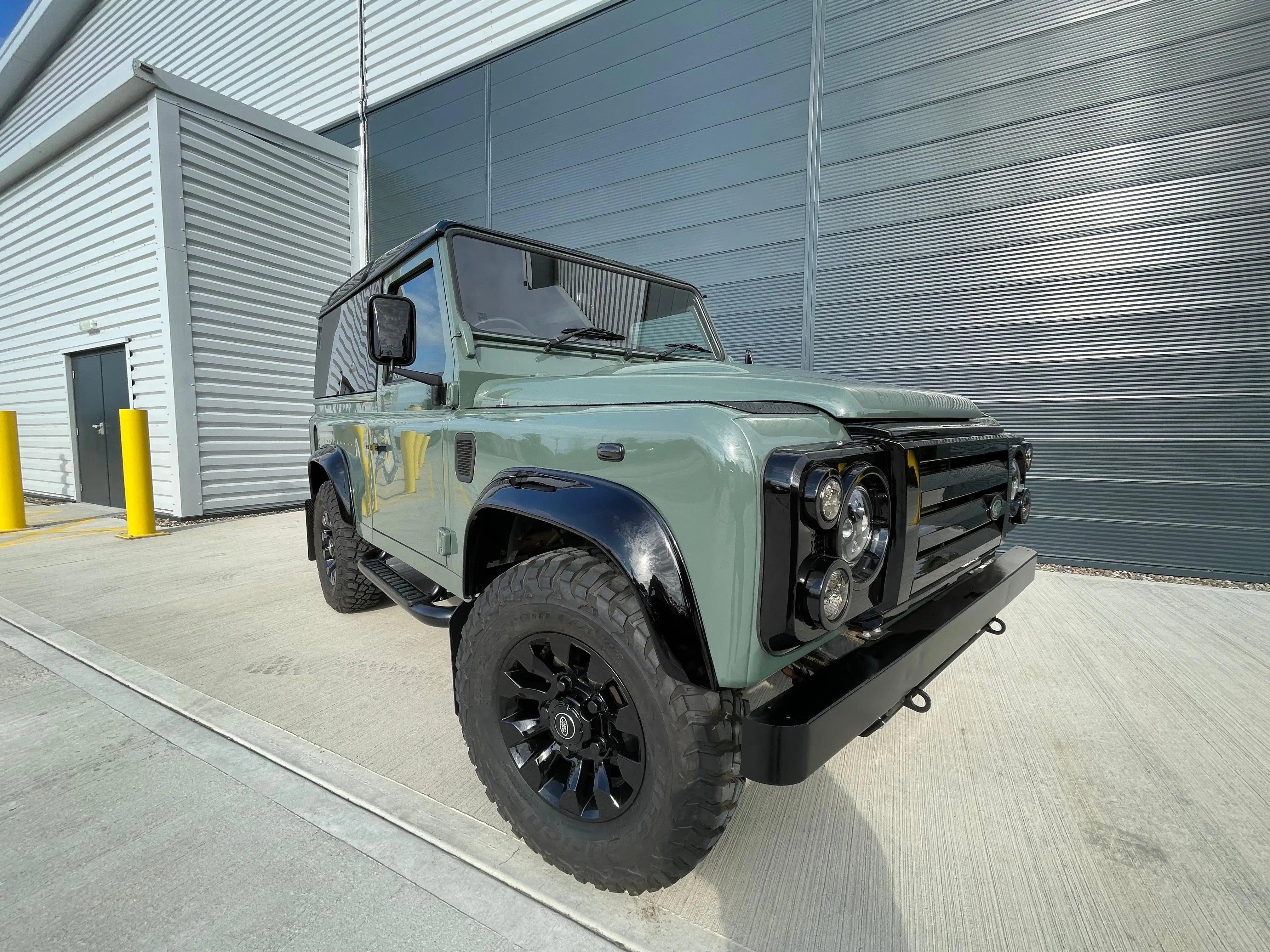 Land Rover Defender 90 | OE65PVA SUV (2006 - 2016) 2.2 TDCi Hard Top 3dr Diesel Manual 4WD SWB Euro 5 (122 ps) Wildworx | Campervan Conversions, Sales & Accessories Wildworx | Campervan Conversions, Sales & Accessories