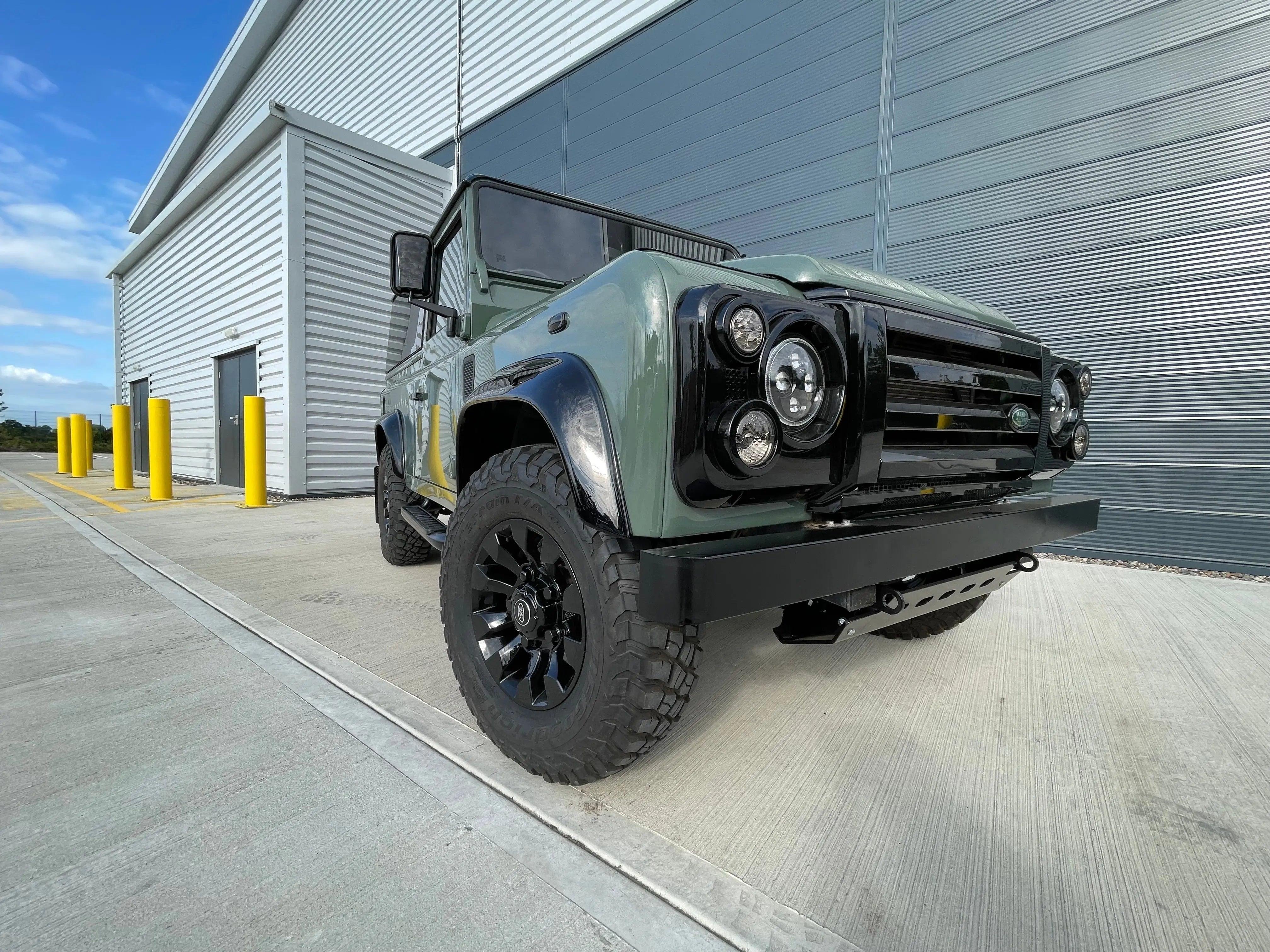 Land Rover Defender 90 | OE65PVA SUV (2006 - 2016) 2.2 TDCi Hard Top 3dr Diesel Manual 4WD SWB Euro 5 (122 ps) Wildworx | Campervan Conversions, Sales & Accessories Wildworx | Campervan Conversions, Sales & Accessories