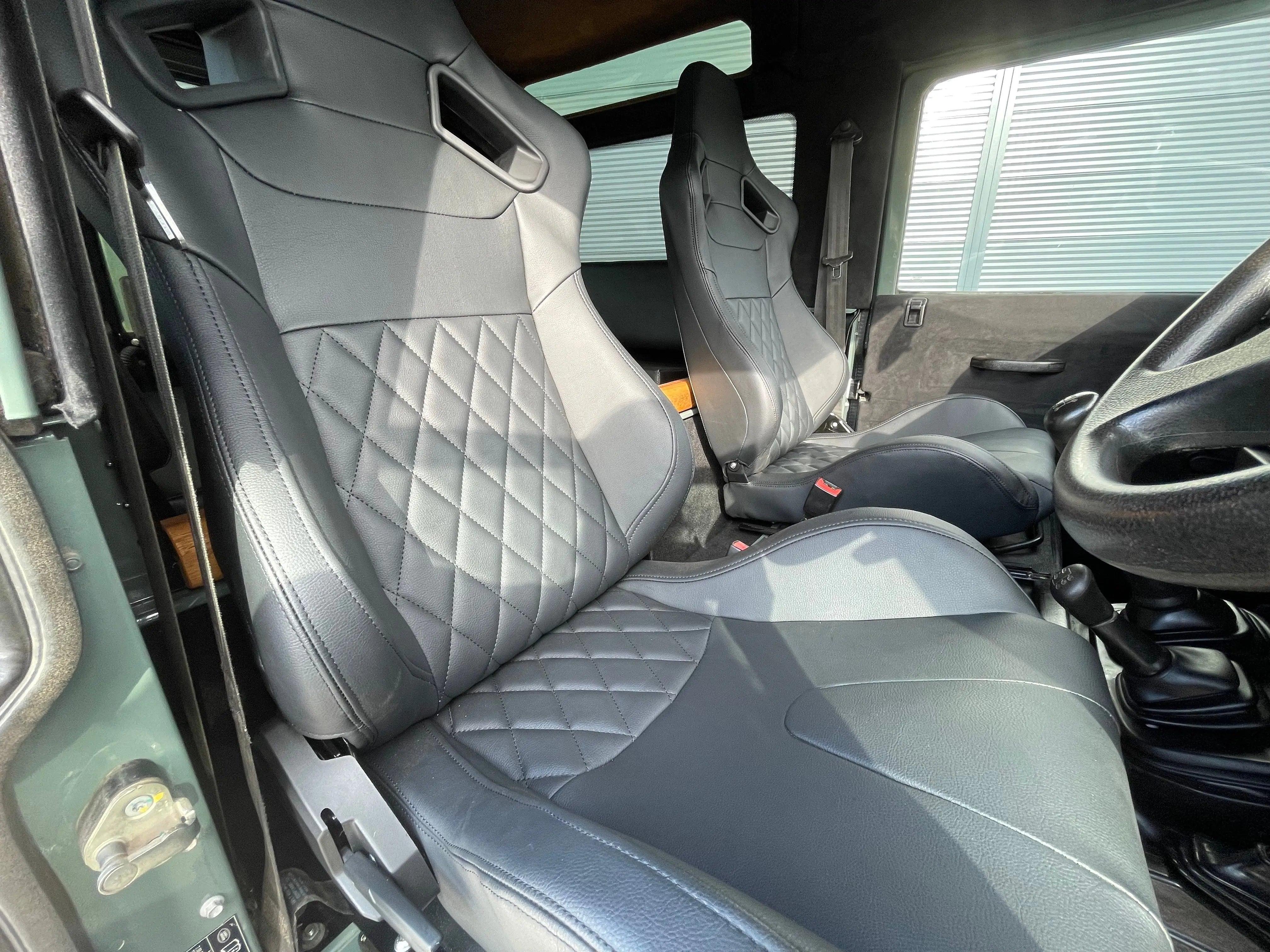 Land Rover Defender 90 | OE65PVA SUV (2006 - 2016) 2.2 TDCi Hard Top 3dr Diesel Manual 4WD SWB Euro 5 (122 ps) Wildworx | Campervan Conversions, Sales & Accessories Wildworx | Campervan Conversions, Sales & Accessories