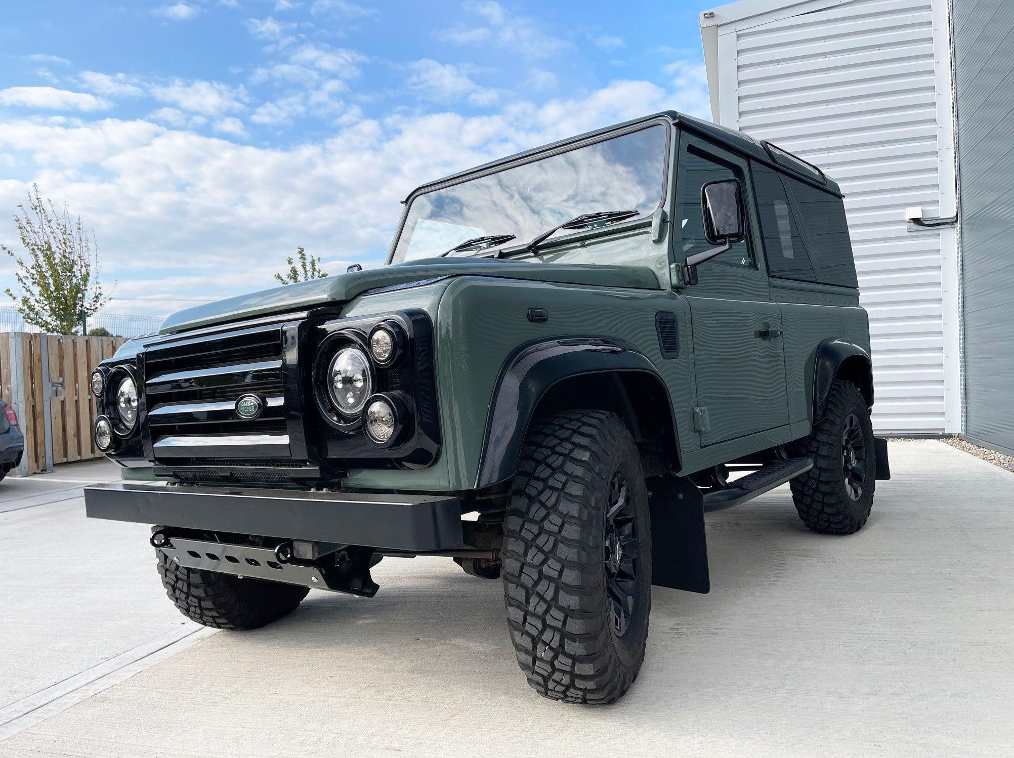 Land Rover Defender 90 | OE65PVA SUV (2006 - 2016) 2.2 TDCi Hard Top 3dr Diesel Manual 4WD SWB Euro 5 (122 ps) Wildworx | Campervan Conversions, Sales & Accessories Wildworx | Campervan Conversions, Sales & Accessories