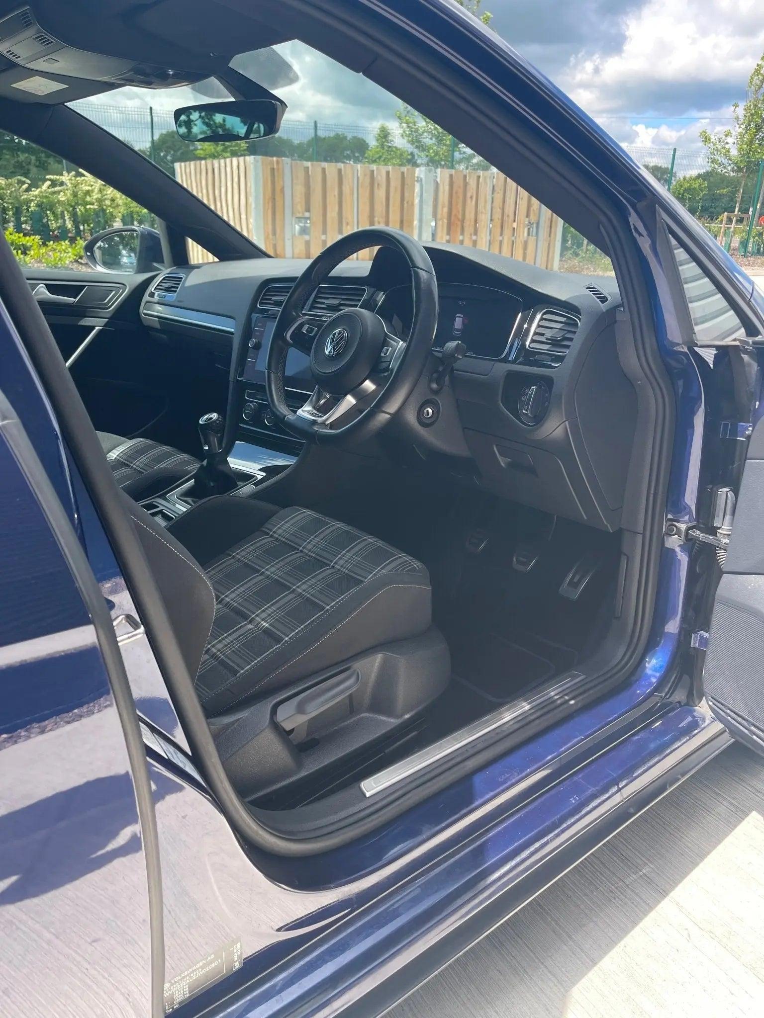 Volkswagen Golf | GC17EWA Hatchback Wildworx Wildworx | Campervan Conversions, Sales & Accessories