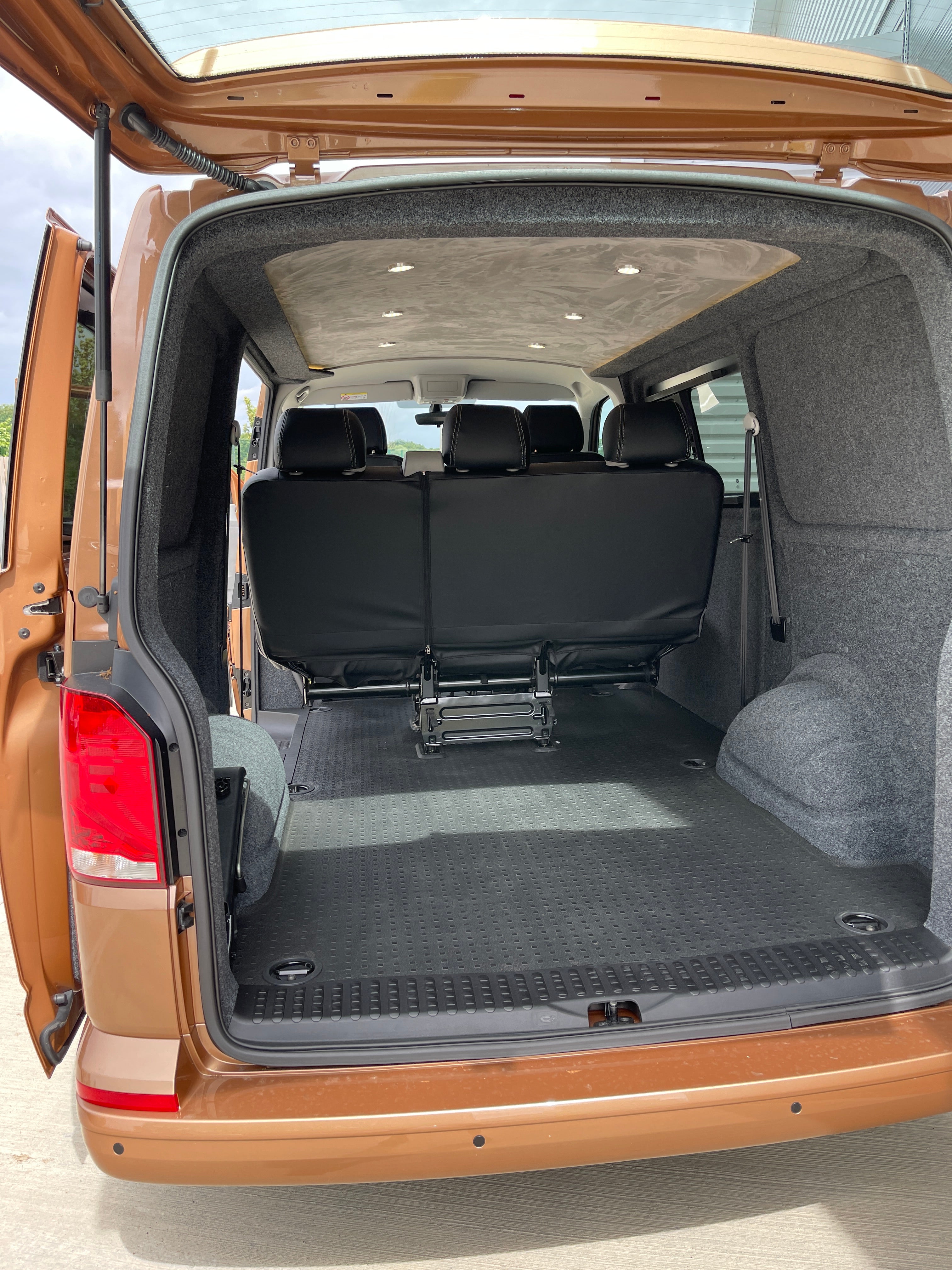 VW T6.1 2.0 TDI T28 150bhp SWB Kombi Manual