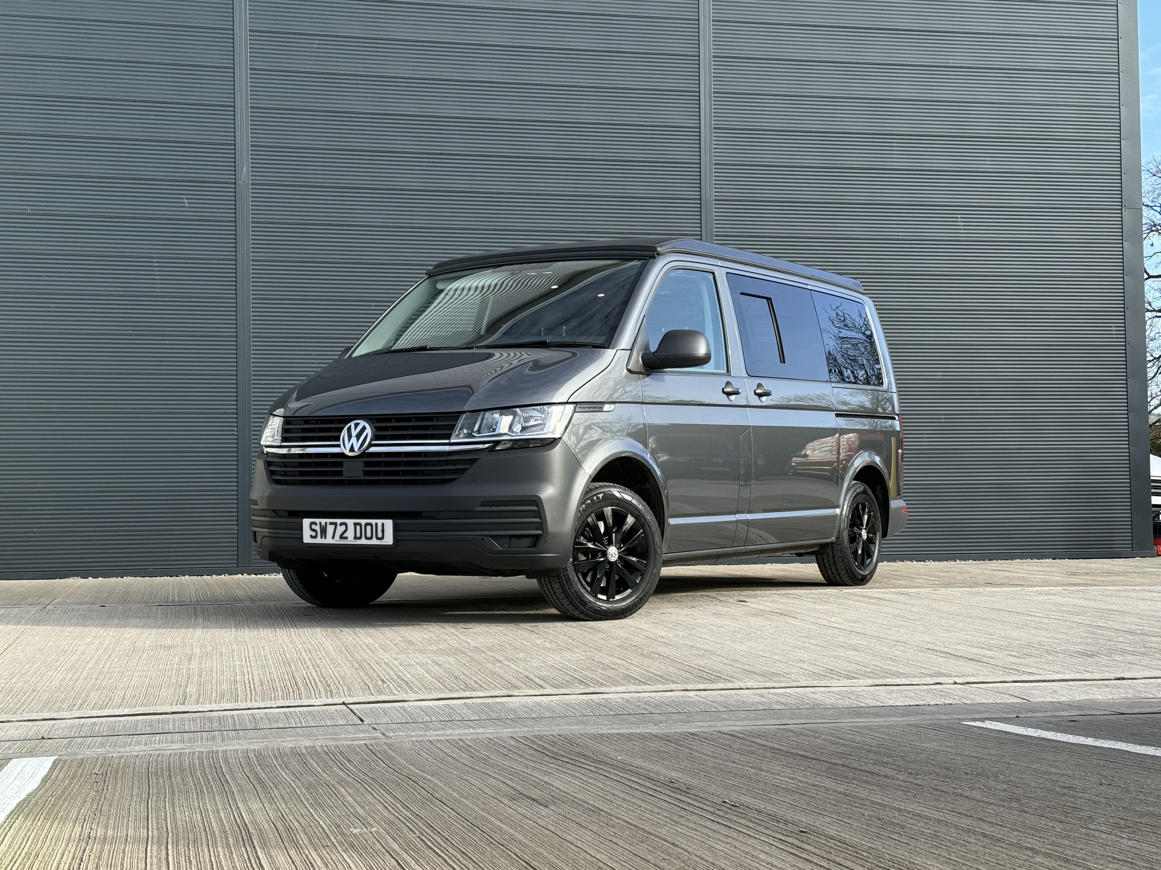 Volkswagen Transporter | 2.0 TDI T28 Manual SWB Euro 6 (150 ps) Day Van