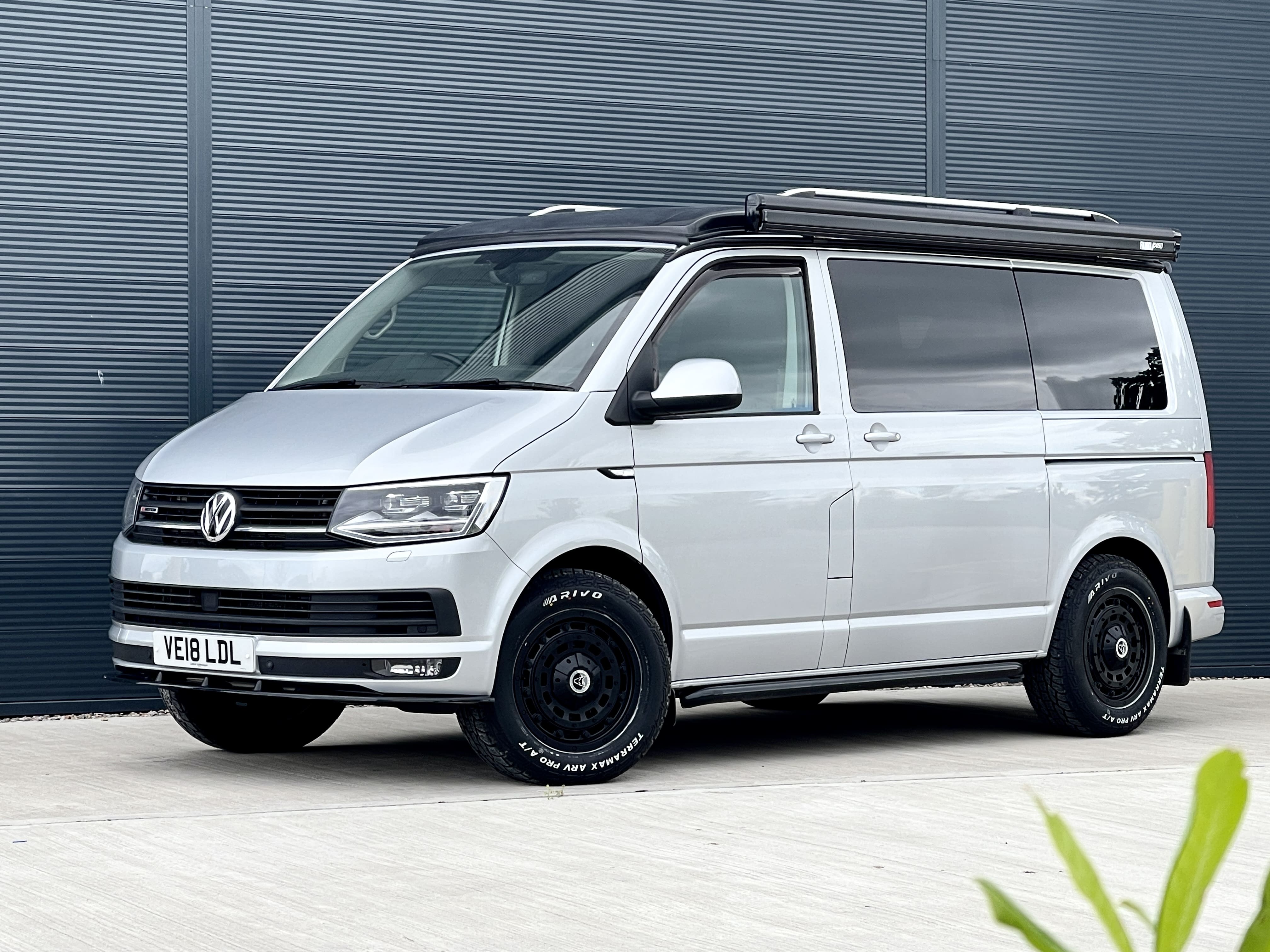 VE18LDL 2.0 BiTDI T32 Highline 5dr Diesel DSG 4Motion SWB Euro 6 (204 ps)