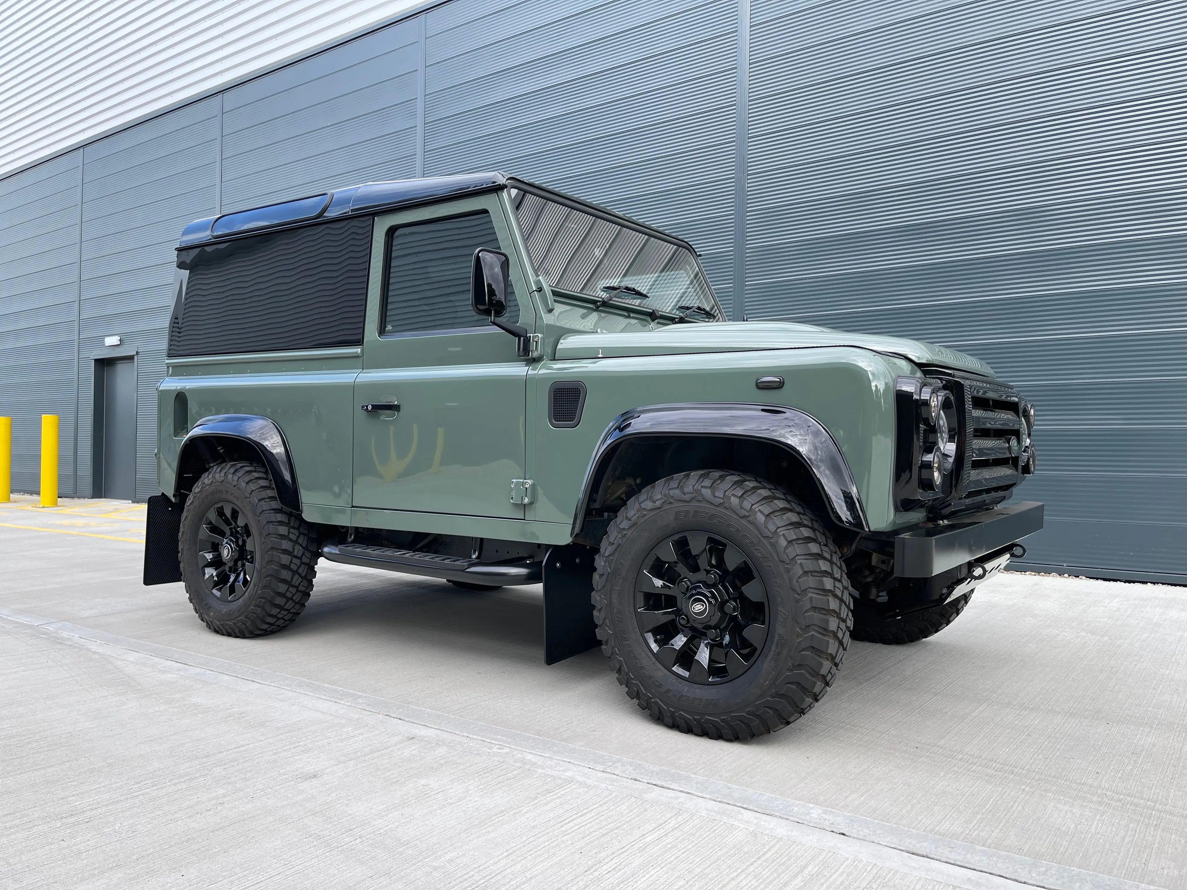 Land Rover Defender 90 | OE65PVA SUV (2006 - 2016) 2.2 TDCi Hard Top 3dr Diesel Manual 4WD SWB Euro 5 (122 ps) Wildworx | Campervan Conversions, Sales & Accessories Wildworx | Campervan Conversions, Sales & Accessories