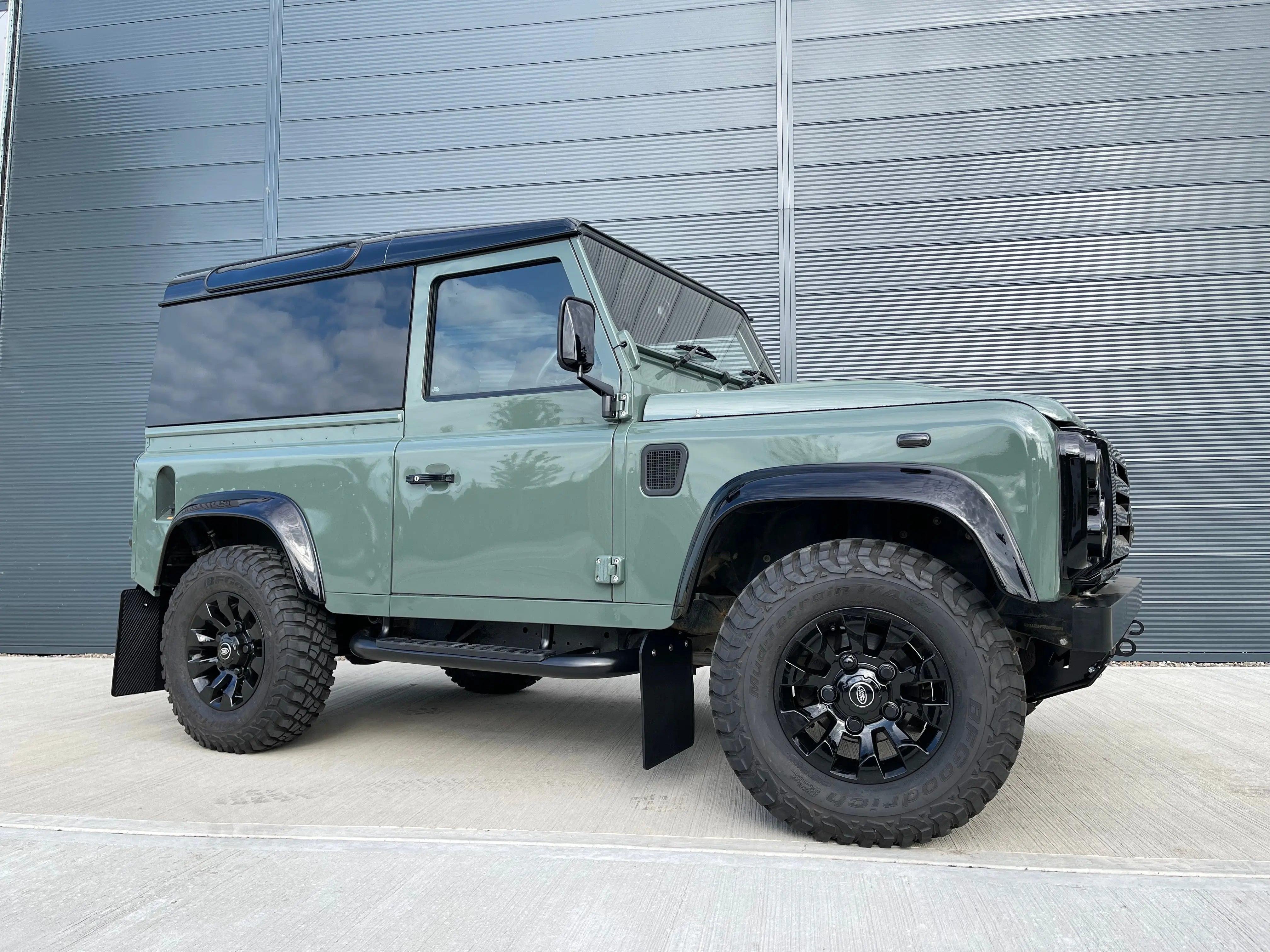 Land Rover Defender 90 | OE65PVA SUV (2006 - 2016) 2.2 TDCi Hard Top 3dr Diesel Manual 4WD SWB Euro 5 (122 ps) Wildworx | Campervan Conversions, Sales & Accessories Wildworx | Campervan Conversions, Sales & Accessories