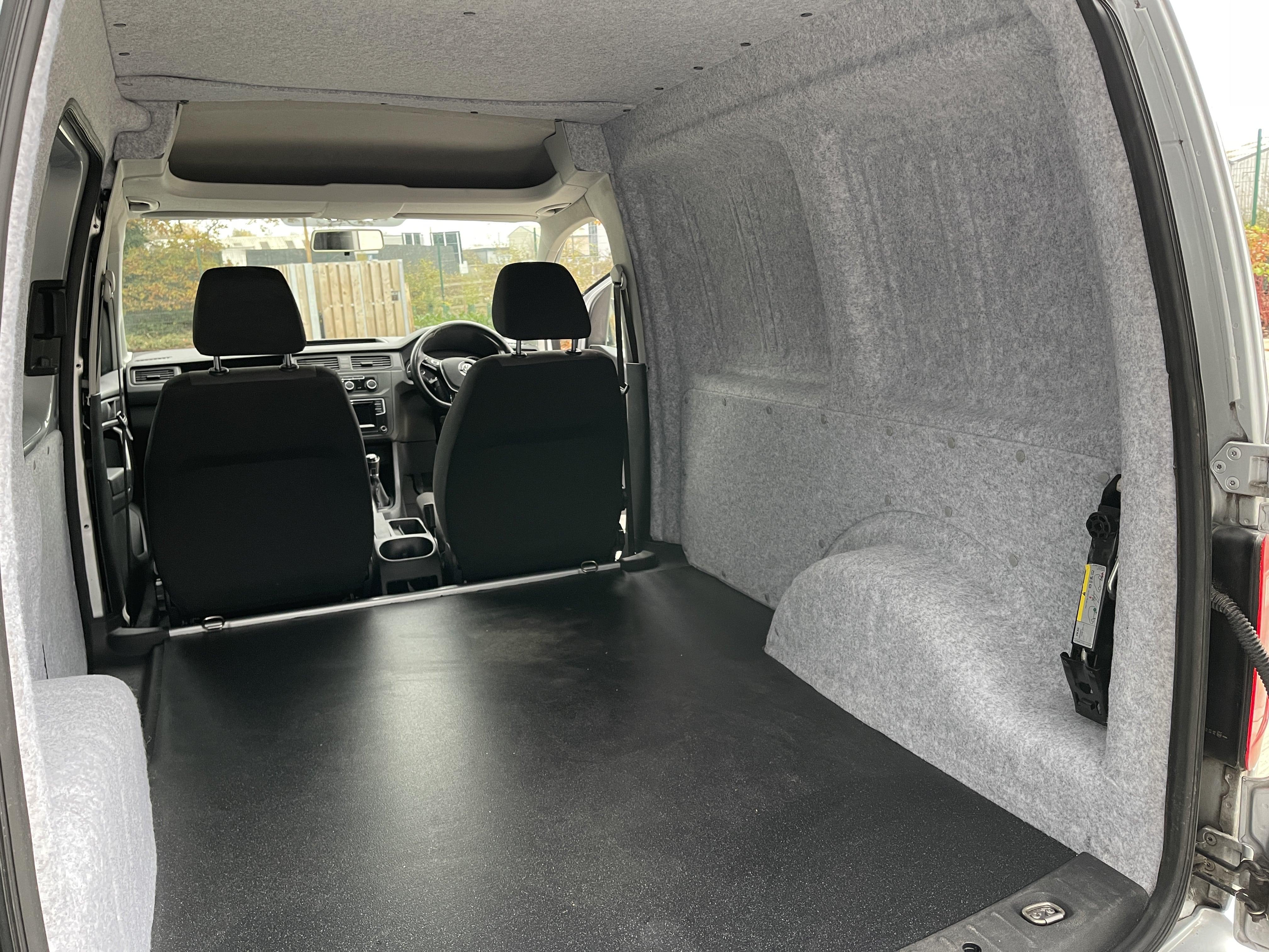 Volkswagen Caddy 2.0 TDI Trendline Manual (102 ps) - Wildworx | Campervan Conversions, Sales & Accessories -Volkswagen Caddy 2.0 TDI Trendline Manual (102 ps)