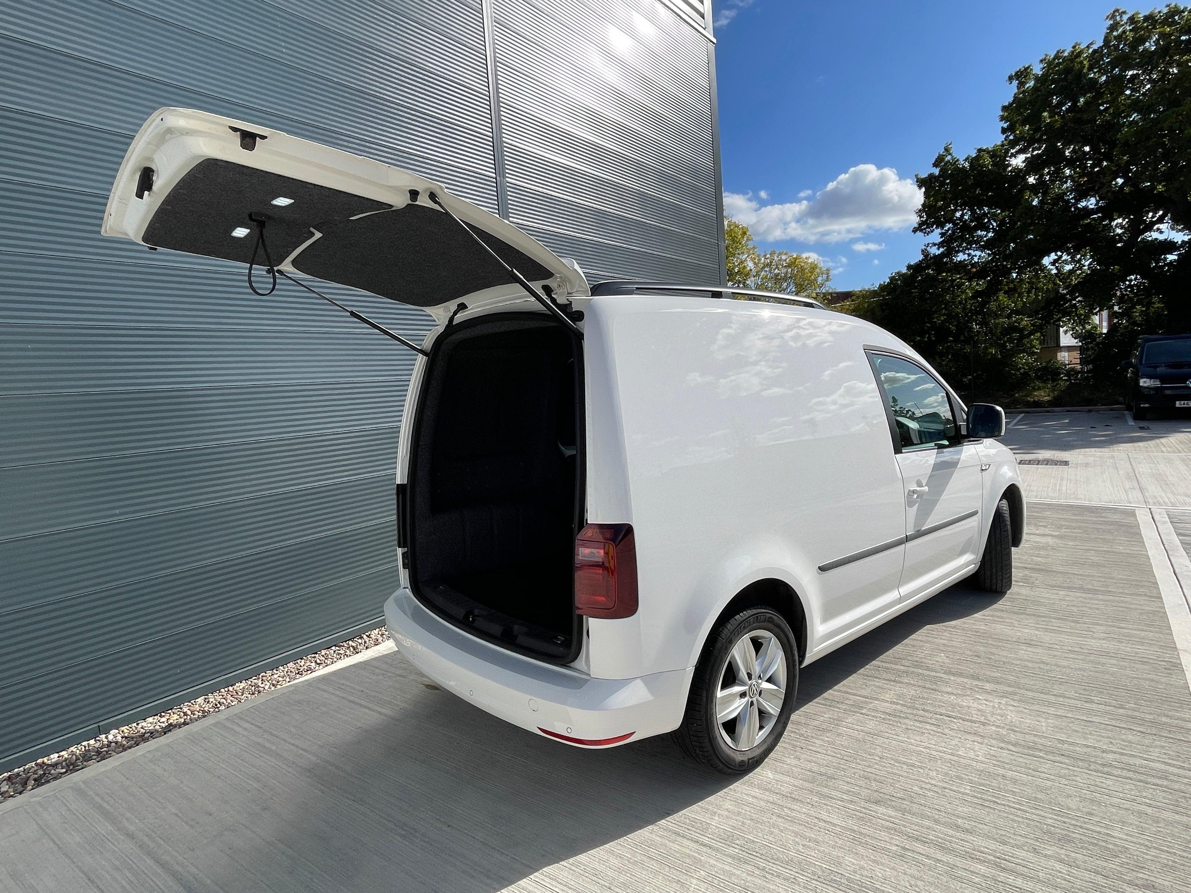 Volkswagen Caddy 2018 2.0 TDI C20 BlueMotion Tech Highline Euro 6 - Wildworx | Campervan Conversions, Sales & Accessories -Volkswagen Caddy 2018 2.0 TDI C20 BlueMotion Tech Highline Euro 6