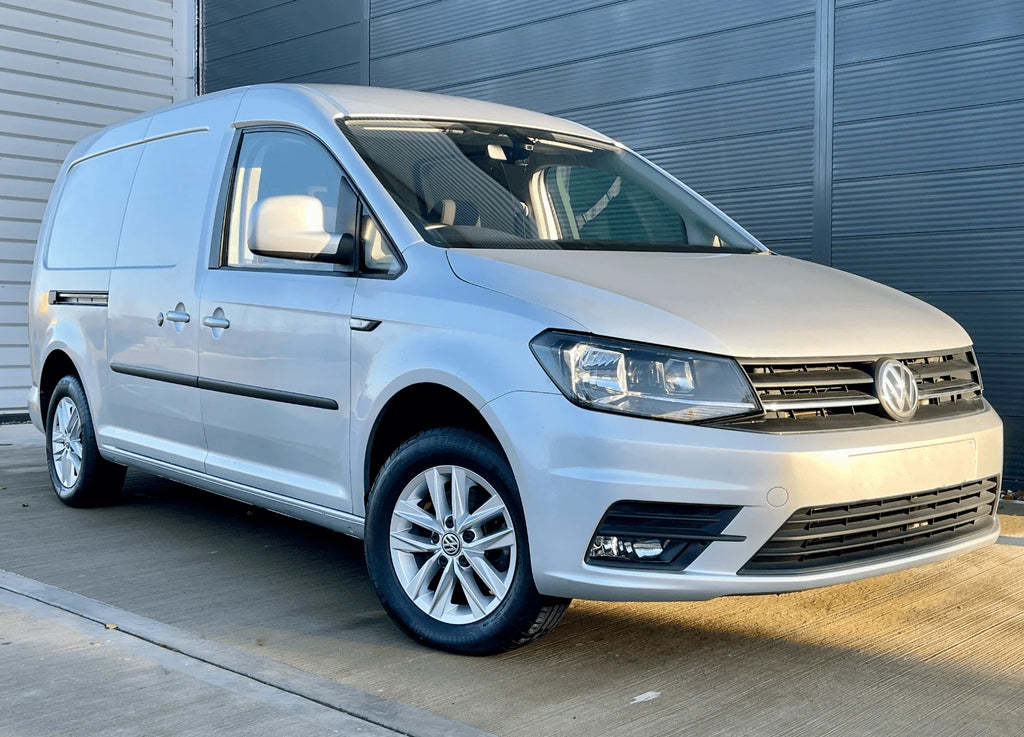 Volkswagen Caddy Maxi Highline Manual Euro (102 ps) – Wildworx - Main Image