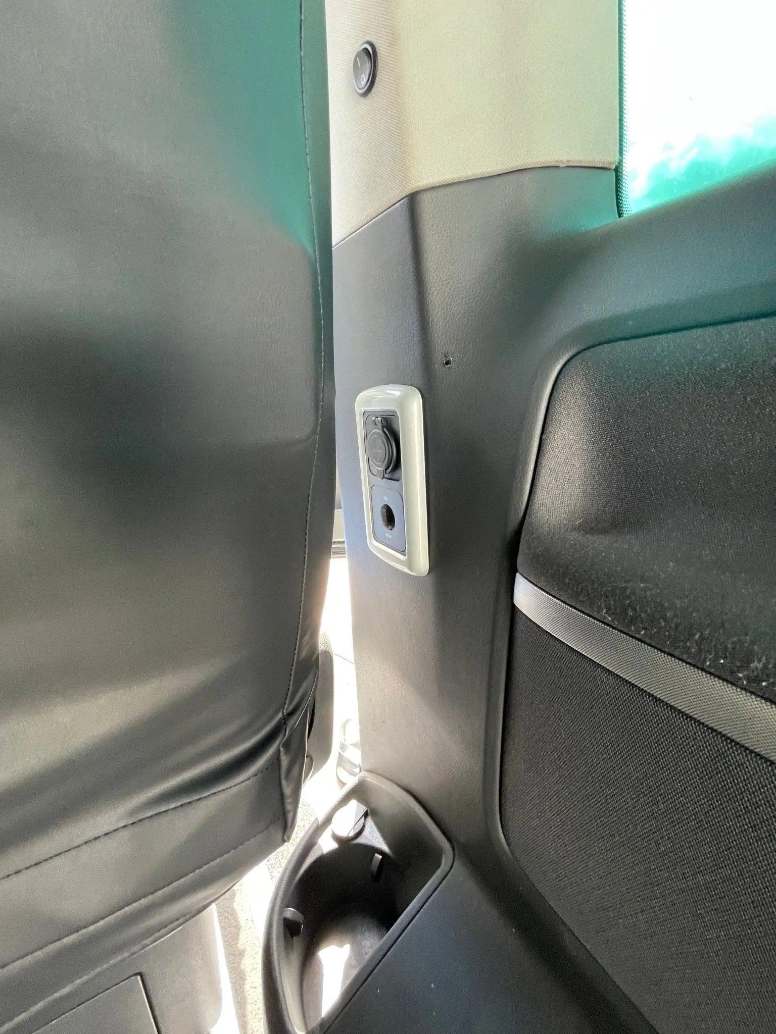 Volkswagen Caravelle SE TDI 178BHP | Caravelle Campervan Wildworx Wildworx | Campervan Conversions, Sales & Accessories