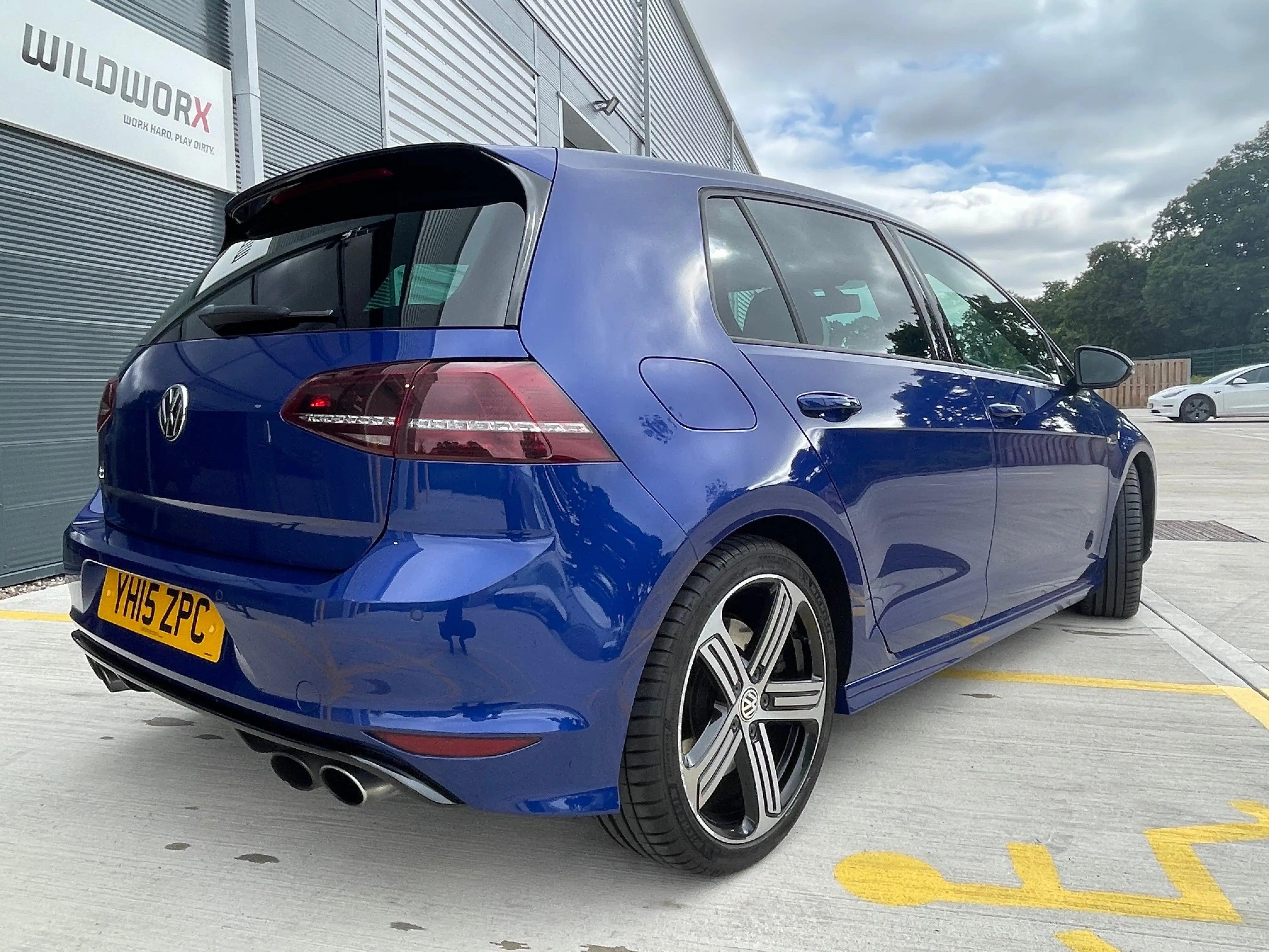 Volkswagen Golf 2.0 TSI R 5dr 4Motion Euro 6 (300 ps) Wildworx | Campervan Conversions, Sales & Accessories Wildworx | Campervan Conversions, Sales & Accessories
