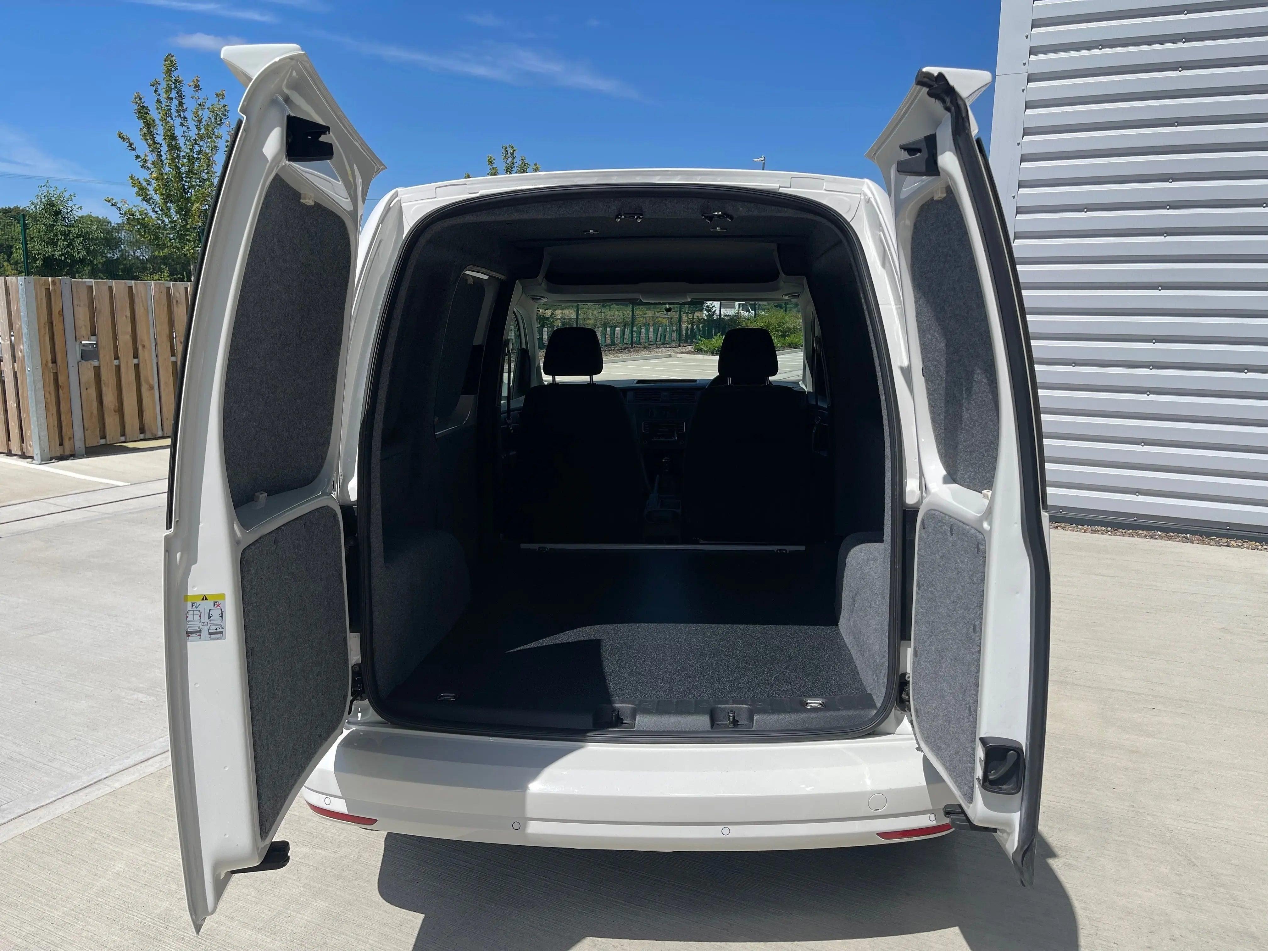 VW CADDY 2.0 TDI C20 BLUEMOTION TECH EURO 6 (S/S) 5DR Wildworx Wildworx | Campervan Conversions, Sales & Accessories